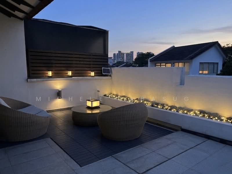 The Chancery Residence, 33E Chancery Lane, 4 Bedrooms, 3,261 sqft, Cluster House For Sale, by Michele Cabasug, 500235460 - Exterior - PropertyGuru.com.sg
