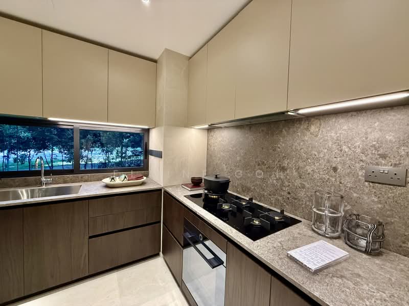 UPPERHOUSE at Orchard Boulevard, 22 Orchard Boulevard, 4 Bedrooms, 2,056 sqft, Condominium For Sale, by Elaine Goh, 500235464 - Kitchen - PropertyGuru.com.sg