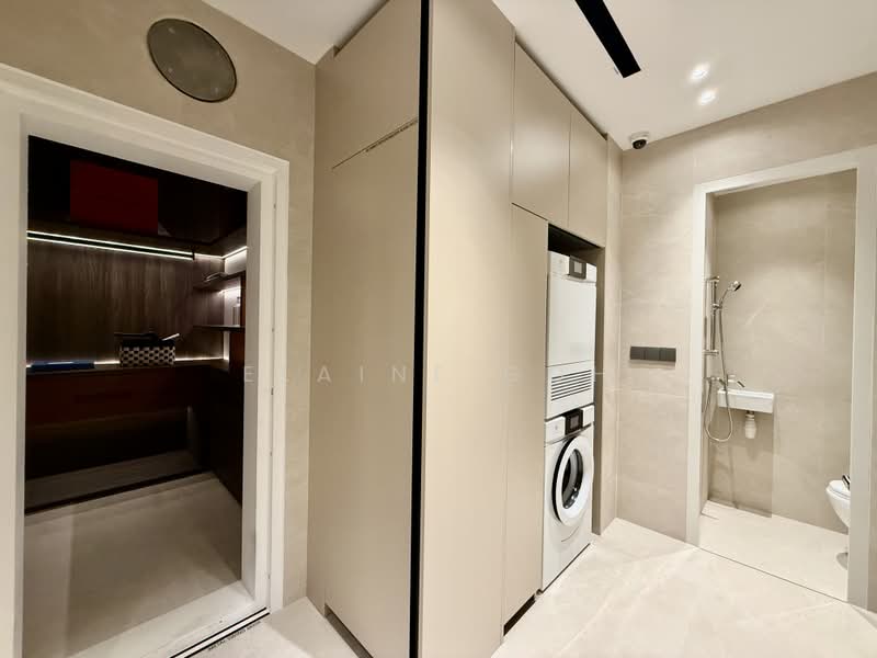 UPPERHOUSE at Orchard Boulevard, 22 Orchard Boulevard, 4 Bedrooms, 2,056 sqft, Condominium For Sale, by Elaine Goh, 500235464 - Bathroom - PropertyGuru.com.sg