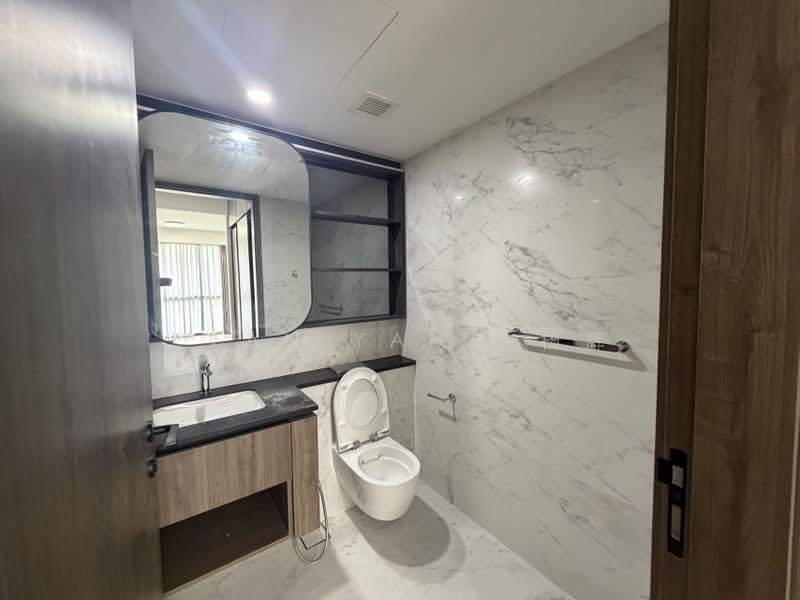Sceneca Residence, Tanah Merah Kechil Link, 3 Bedrooms, 1,119 sqft, Condominium For Rent, by Evan Yang 杨辉, 500235468 - Bathroom - PropertyGuru.com.sg