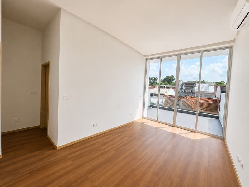 CASUARINA ROAD / BRAND NEW INTERTERRACE / 1KM TO CHIJ ST. NICHOLAS GIRLS' SCHOOL, CASUARINA ROAD, 6 Bedrooms, 3,649 sqft, Terraced House For Sale, by Evon Lee, 500235474 - Bedroom - PropertyGuru.com.sg