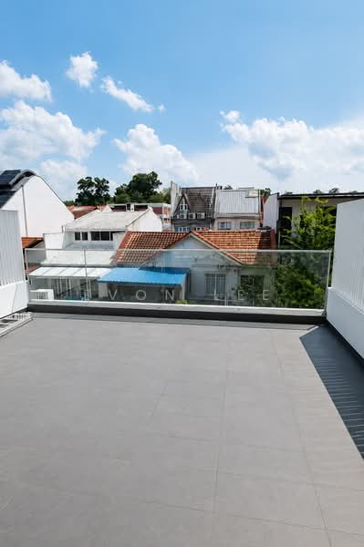CASUARINA ROAD / BRAND NEW INTERTERRACE / 1KM TO CHIJ ST. NICHOLAS GIRLS' SCHOOL, CASUARINA ROAD, 6 Bedrooms, 3,649 sqft, Terraced House For Sale, by Evon Lee, 500235474 - Balcony - PropertyGuru.com.sg
