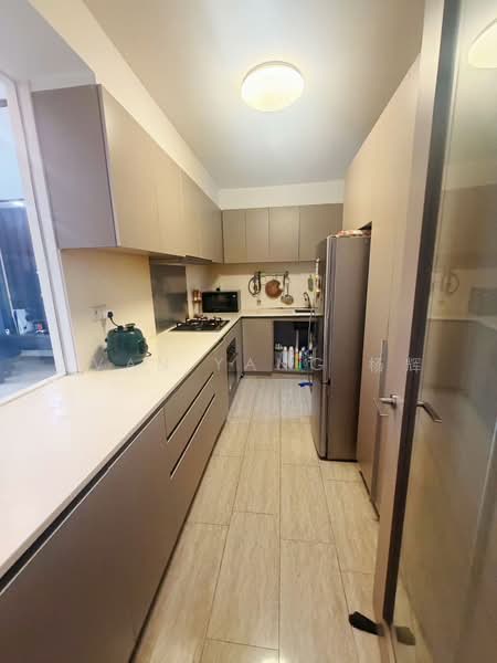 Waterwoods, Punggol Field Walk, 4 Bedrooms, 1,281 sqft, Condominium For Sale, by Evan Yang 杨辉, 500235477 - Kitchen - PropertyGuru.com.sg