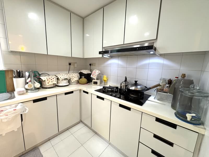 The Esparis, 7 Pasir Ris Drive 4, 3 Bedrooms, 1,292 sqft, Condominium For Sale, by CK Gan, 500235495 - Kitchen - PropertyGuru.com.sg
