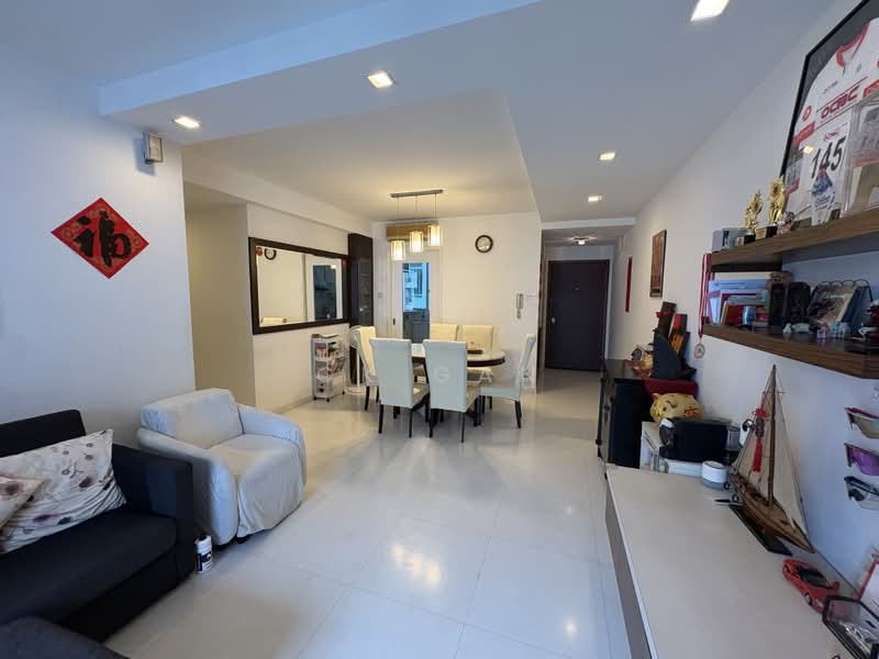 The Esparis, 7 Pasir Ris Drive 4, 3 Bedrooms, 1,292 sqft, Condominium For Sale, by CK Gan, 500235495 - Living Room - PropertyGuru.com.sg