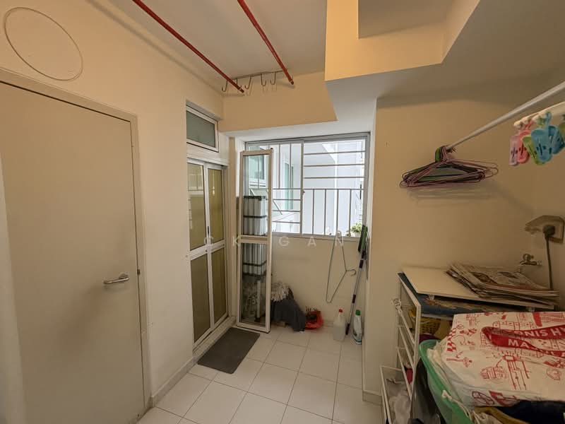 The Esparis, 7 Pasir Ris Drive 4, 3 Bedrooms, 1,292 sqft, Condominium For Sale, by CK Gan, 500235495 - Interior - PropertyGuru.com.sg
