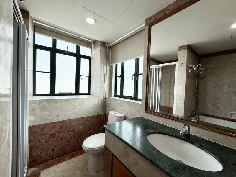 The Springbloom, 145 Serangoon Avenue 3, 3 Bedrooms, 1,539 sqft, Condominium For Rent, by Velle Ng, 500235497 - Master Bathroom - PropertyGuru.com.sg