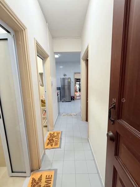458503, Fidelio street, Bedok / Upper East Coast, 4 Bedrooms, 3,139 sqft, Corner Terrace For Rent, by Florence Zheng Zhen, 500235498 - Corridor - PropertyGuru.com.sg