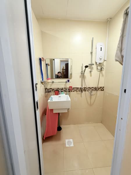 458503, Fidelio street, Bedok / Upper East Coast, 4 Bedrooms, 3,139 sqft, Corner Terrace For Rent, by Florence Zheng Zhen, 500235498 - Bathroom - PropertyGuru.com.sg