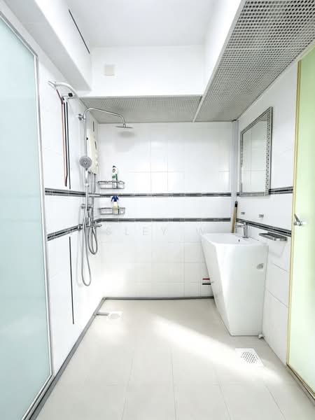 26 Ghim Moh Link, 26 Ghim Moh Link, 1 Bedroom, 506 sqft, HDB Flat For Rent, by Wesley Wee, 500235501 - Bathroom - PropertyGuru.com.sg