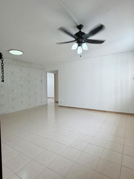 104 Woodlands Street 13, 104 Woodlands Street 13, Admiralty / Woodlands, 3 Bedrooms, 980 sqft, HDB Flat For Sale, by Joseph Lee, 500235507 - Living Hall - PropertyGuru.com.sg