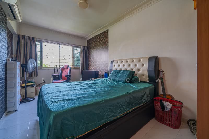 936 Tampines Avenue 5, 936 Tampines Avenue 5, 3 Bedrooms, 1,313 sqft, HDB Flat For Sale, by Benjamin Chew, 500235508 - Bedroom - PropertyGuru.com.sg