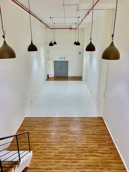 Oxley BizHub, 61 Ubi Road 1, 1,450 sqft, Light Industrial (B1) For Rent, by Shawn Thayalan, 500235511 - CommercialGuru.com.sg