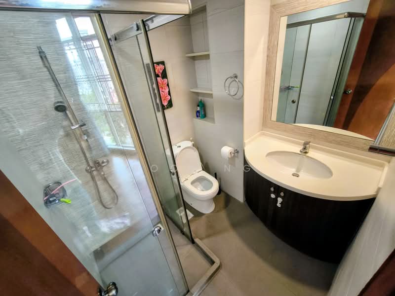 The Petals, 89 Hillview Avenue, 2 Bedrooms, 1,023 sqft, Condominium For Rent, by Boon Ng, 500235515 - Bathroom - PropertyGuru.com.sg