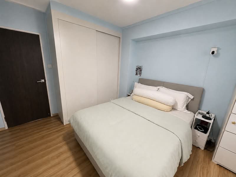 21 Queen's Close, 21 Queen's Close, 3 Bedrooms, 1,163 sqft, HDB Flat For Sale, by SJ Yong, 500235517 - Bedroom - PropertyGuru.com.sg