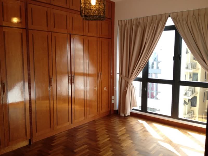 East Meadows, 30 Tanah Merah Kechil Road, 3 Bedrooms, 1,238 sqft, Condominium For Sale, by Raj Bhandari, 500235521 - Bedroom - PropertyGuru.com.sg