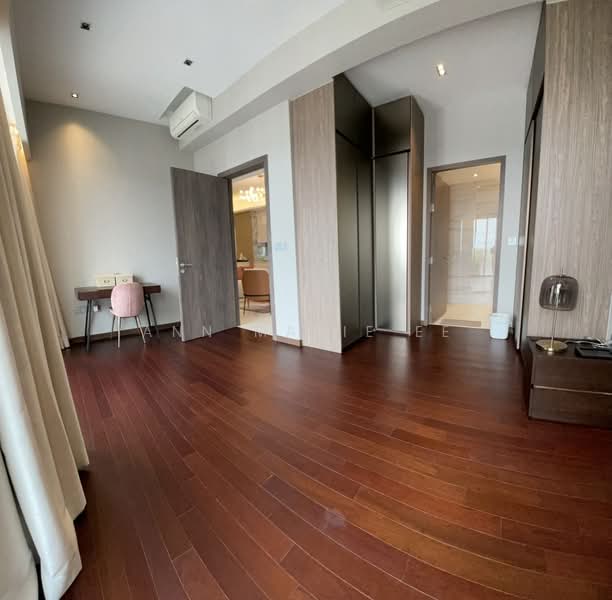 Queens Peak, 1 Dundee Road, 5 Bedrooms, 4,715 sqft, Condominium For Sale, by Ann Marie Ee, 500235522 - Junior Master (view fm wardrobe) - PropertyGuru.com.sg