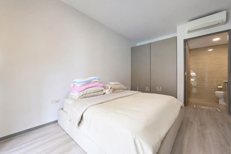 Waterwoods, Punggol Field Walk, 4 Bedrooms, 1,281 sqft, Condominium For Sale, by Sunny Giam, 500235524 - Bedroom - PropertyGuru.com.sg
