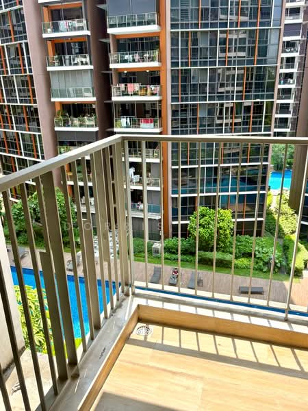 Sims Urban Oasis, 2 Sims Drive, 2 Bedrooms, 624 sqft, Condominium For Sale, by Dorris Tan, 500235526 - Balcony - PropertyGuru.com.sg