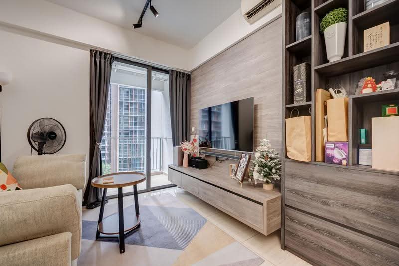 Sims Urban Oasis, 2 Sims Drive, Eunos / Geylang / Paya Lebar, 2 Bedrooms, 624 sqft, Condominium For Sale, by Dorris Tan, 500235526 - Living Room - PropertyGuru.com.sg