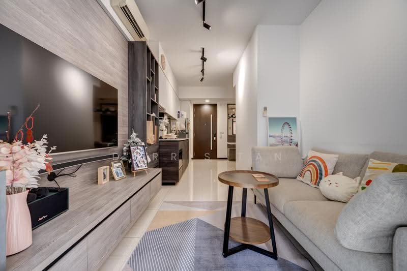 Sims Urban Oasis, 2 Sims Drive, Eunos / Geylang / Paya Lebar, 2 Bedrooms, 624 sqft, Condominium For Sale, by Dorris Tan, 500235526 - Living Room - PropertyGuru.com.sg