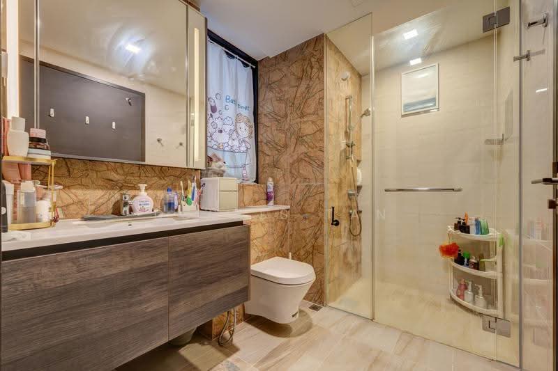 Sims Urban Oasis, 2 Sims Drive, Eunos / Geylang / Paya Lebar, 2 Bedrooms, 624 sqft, Condominium For Sale, by Dorris Tan, 500235526 - Bathroom - PropertyGuru.com.sg