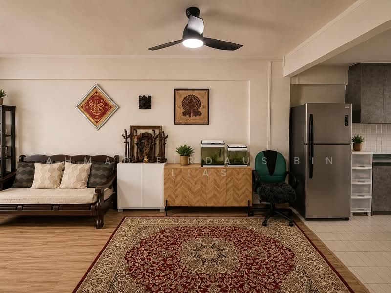 201D Tampines Street 21, 201D Tampines Street 21, 2 Bedrooms, 732 sqft, HDB Flat For Sale, by Ahmad Firdaus Bin Alias, 500235536 - Living Room - PropertyGuru.com.sg