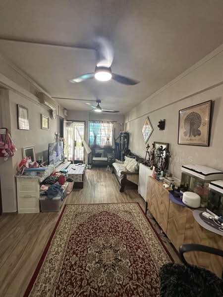 201D Tampines Street 21, 201D Tampines Street 21, 2 Bedrooms, 732 sqft, HDB Flat For Sale, by Ahmad Firdaus Bin Alias, 500235536 - Living Room - PropertyGuru.com.sg