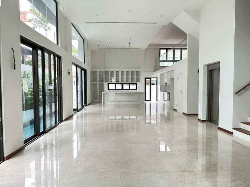 New Freehold Semi-D 4 sty with Mezz @ Fernhill, D10★Eminence Landed★, Fernhill Road/Nassim Road/Dalvey Road/Stevens/Orchard/Botanic Garden, 6 Bedrooms, 9,500 sqft, Semi-Detached House For Sale, by Peggy Guo, 500235546 - PropertyGuru.com.sg