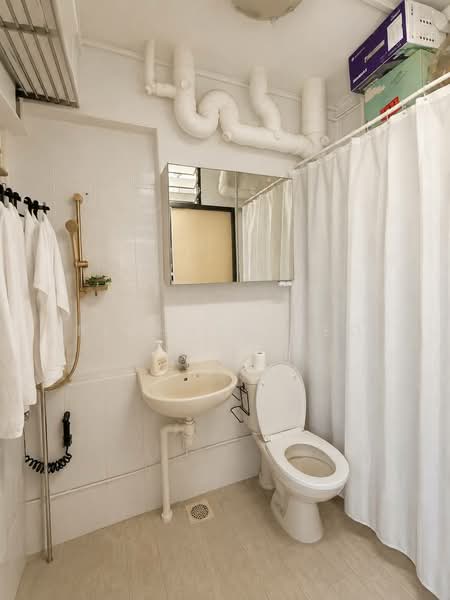 40 Jalan Rumah Tinggi, 40 Jalan Rumah Tinggi, 3 Bedrooms, 1,001 sqft, HDB Flat For Sale, by Richard Neo, 500235554 - Bathroom - PropertyGuru.com.sg