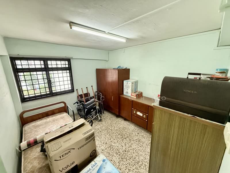 15 Ghim Moh Road, 15 Ghim Moh Road, 3 Bedrooms, 883 sqft, HDB Flat For Sale, by Tracci Cheo, 500235558 - Bedroom 3 - PropertyGuru.com.sg