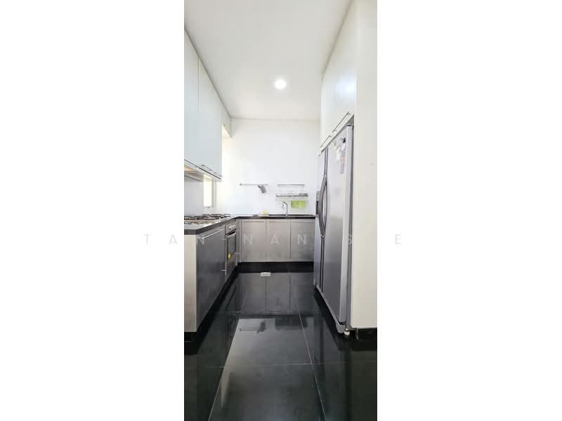 Serangoon Garden Estate, Hythe Road, 4 Bedrooms, 3,500 sqft, Semi-Detached House For Rent, by Tan Nan See, 500235559 - Kitchen - PropertyGuru.com.sg