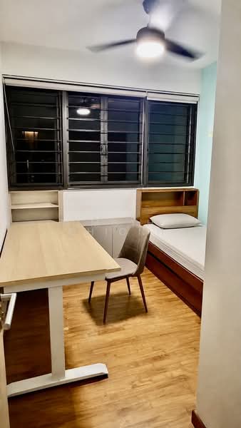 Twin Waterfalls, 112 Punggol Walk, 3 Bedrooms, 1,001 sqft, Condominium For Sale, by Timothy Chionh, 500235564 - Bedroom - PropertyGuru.com.sg