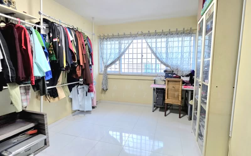 287 Yishun Avenue 6, 287 Yishun Avenue 6, Sembawang / Yishun, 3 Bedrooms, 1,130 sqft, HDB Flat For Sale, by Mohammad Khafidz(Fizzy Fizz), 500235572 - Bedroom - PropertyGuru.com.sg