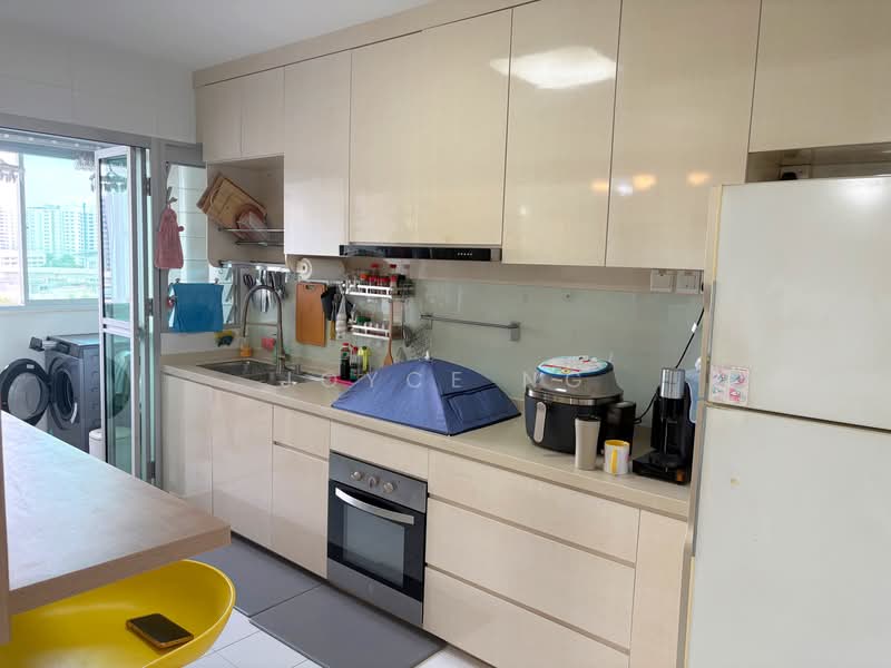 416B Fernvale Link, 416B Fernvale Link, 3 Bedrooms, 1,206 sqft, HDB Flat For Sale, by Joyce Ng, 500235574 - Kitchen - PropertyGuru.com.sg