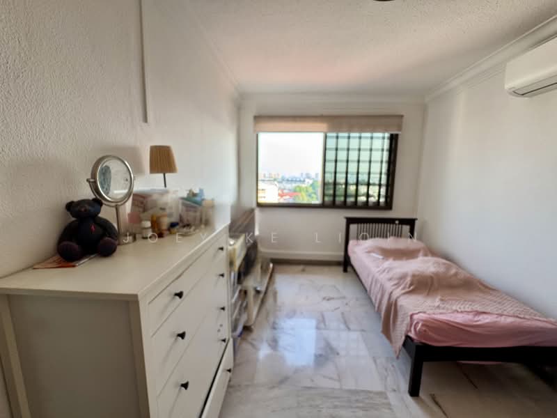 27 Chai Chee Road, 27 Chai Chee Road, 4 Bedrooms, 1,119 sqft, HDB Flat For Sale, by Joey Ke Liqin, 500235581 - Bedroom - PropertyGuru.com.sg