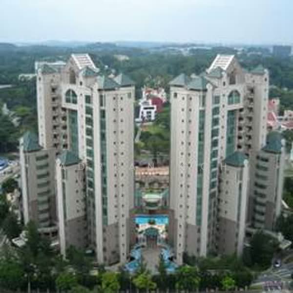 Tanglin Regency, 381 Tanglin Road, 2 Bedrooms, 883 sqft, Condominium For Rent, by Adrian Goh, 500235584 - Exterior - PropertyGuru.com.sg