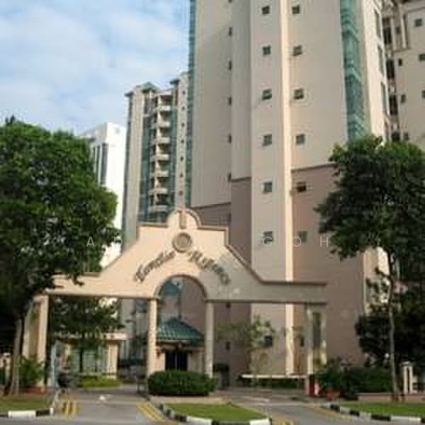 Tanglin Regency, 381 Tanglin Road, 2 Bedrooms, 883 sqft, Condominium For Rent, by Adrian Goh, 500235584 - Exterior - PropertyGuru.com.sg