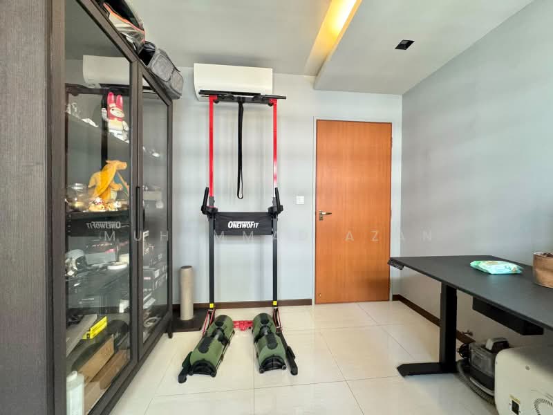 992B Buangkok Link, 992B Buangkok Link, 2 Bedrooms, 1,001 sqft, HDB Flat For Sale, by Muhammad Azan, 500235585 - Common Room - PropertyGuru.com.sg