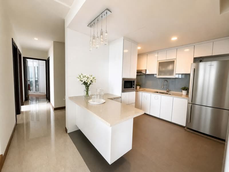 Compass Heights, 9 Sengkang Square, 3 Bedrooms, 1,292 sqft, Condominium For Sale, by Jessica Ng, 500235586 - Kitchen - PropertyGuru.com.sg