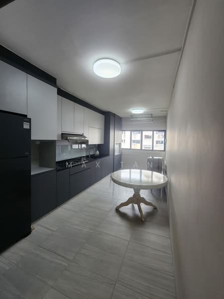 hdb, , 3 Bedrooms, 1,151 sqft, HDB Flat For Rent, by Max Tan, 500235589 - Kitchen - PropertyGuru.com.sg