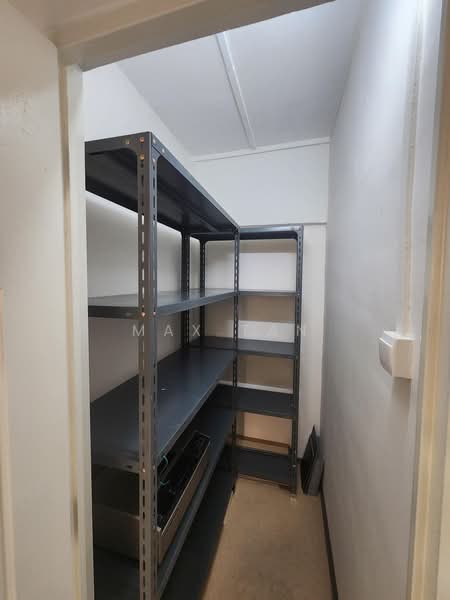 hdb, , 3 Bedrooms, 1,151 sqft, HDB Flat For Rent, by Max Tan, 500235589 - Store room - PropertyGuru.com.sg
