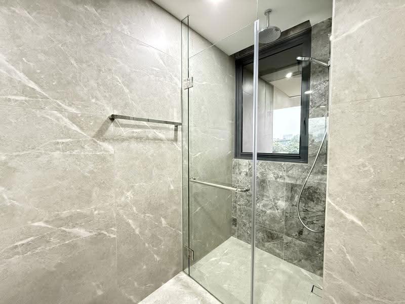 One-North Eden, 8 Slim Barracks Rise, Buona Vista / West Coast / Clementi New Town, 2 Bedrooms, 786 sqft, Condominium For Rent, by Amelia Ang, 500235590 - Bathroom - PropertyGuru.com.sg