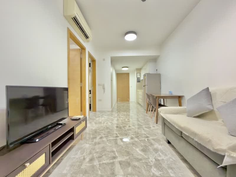 The Santorini, 21 Tampines Street 86, 1 Bedroom, 463 sqft, Condominium For Sale, by Jeffrey Ng, 500235592 - Living Room - PropertyGuru.com.sg