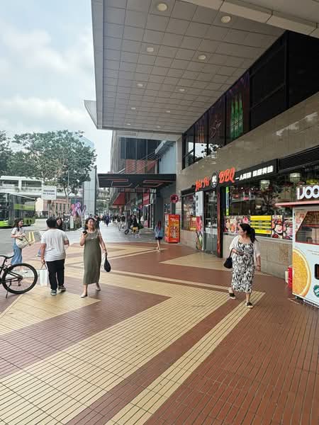 Parklane Shopping Mall, 35 Selegie Road, Beach Road / Bugis / Rochor, 1,100 sqft, Mall Shop For Rent, by Darryl Ng, 500235593 - Exterior - CommercialGuru.com.sg