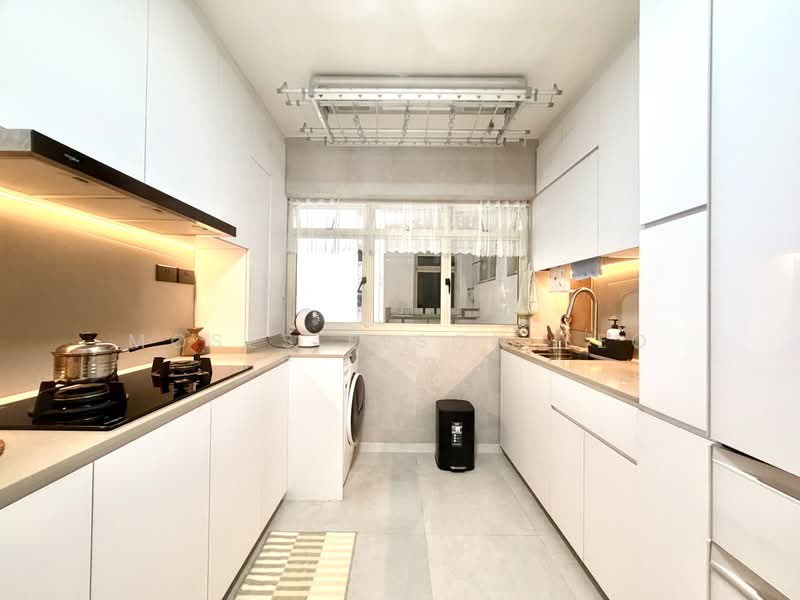 182 Jelebu Road, 182 Jelebu Road, Room Rental, 120 sqft, HDB Flat For Rent, by Moses Elson Yeo, 500235596 - Kitchen - PropertyGuru.com.sg