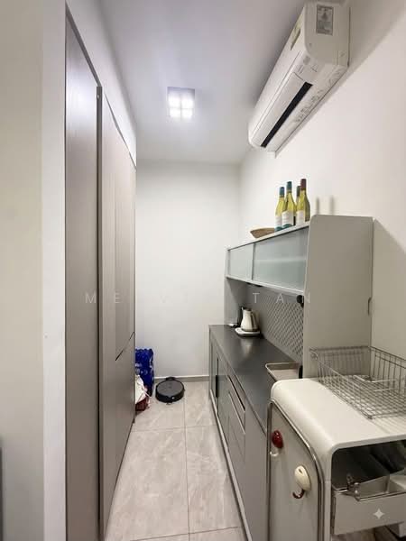 Parc Clematis, 8F Jalan Lempeng, 2 Bedrooms, 743 sqft, Condominium For Sale, by Melvin Tan, 500235605 - Kitchen - PropertyGuru.com.sg