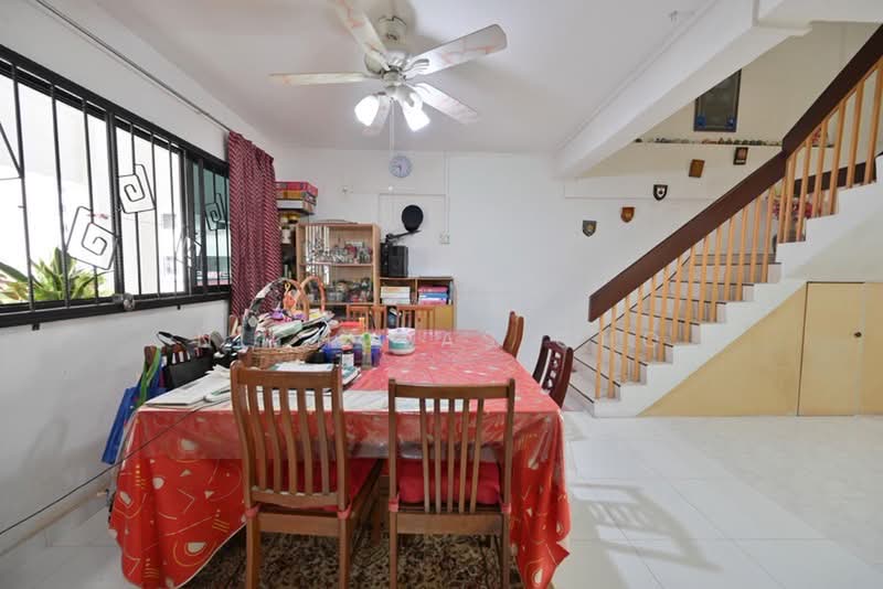 556 Jurong West Street 42, 556 Jurong West Street 42, 3 Bedrooms, 1,593 sqft, HDB Flat For Sale, by Nicholas Cho, 500235607 - PropertyGuru.com.sg