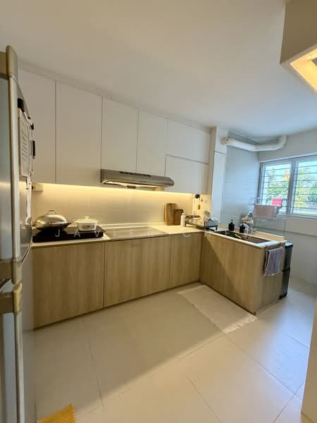 404 Sin Ming Avenue, 404 Sin Ming Avenue, 4 Bedrooms, 1,668 sqft, HDB Flat For Sale, by Javier Chew, 500235618 - Kitchen - PropertyGuru.com.sg