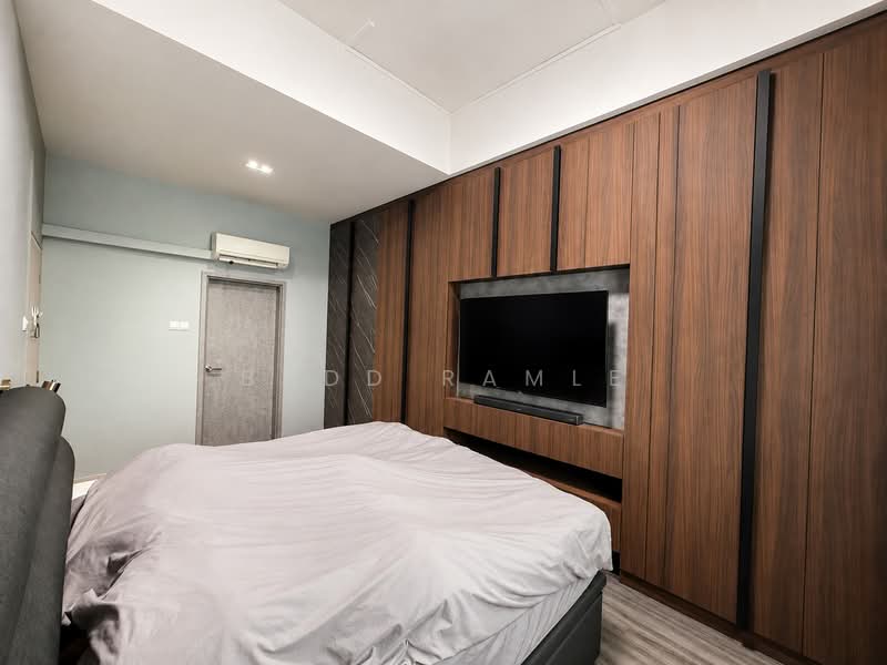 684B Jurong West Street 64, 684B Jurong West Street 64, 3 Bedrooms, 1,432 sqft, HDB Flat For Sale, by Badd Ramle, 500235637 - Master Bedroom - PropertyGuru.com.sg